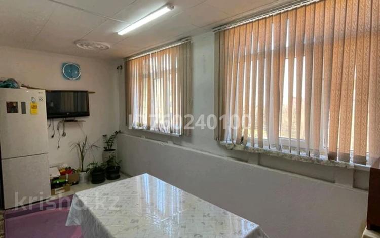 3-комнатная квартира · 58.2 м² · 3/5 этаж, Сейфуллина 110 25 — Мечта за 21 млн ₸ в Кентау — фото 2
