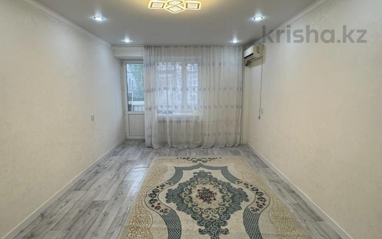 1-бөлмелі пәтер · 33 м² · 4/5 қабат, 2 ш/а., бағасы: 13 млн ₸ в Актобе, мкр 8 — фото 2
