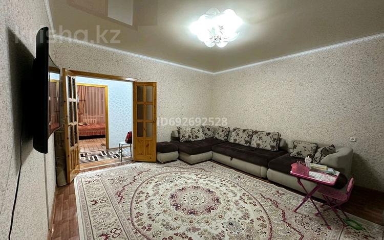 4-бөлмелі пәтер · 86 м² · 2/5 қабат, проспект Сатпаева 158, бағасы: 35 млн ₸ — фото 2