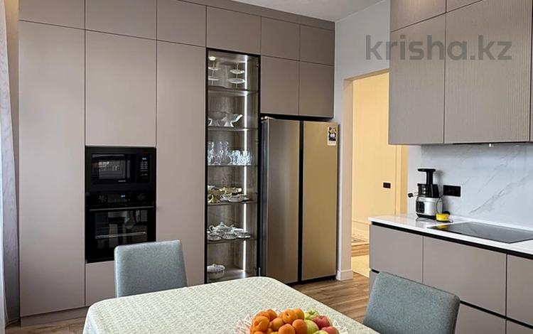 3-комнатная квартира · 120 м² · 4/12 этаж, Шамши Калдаяков 8 за 119.9 млн 〒 в Астане, Алматы р-н — фото 9