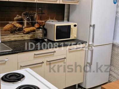 1-бөлмелі пәтер · 37 м² · 2/5 қабат, Назарбаева 19 — 30 Гвардейской Дивизии, бағасы: 10 000 ₸ в Усть-Каменогорске, Ульбинский