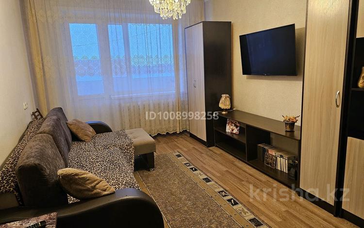 1-бөлмелі пәтер · 40 м² · 5/5 қабат, Пр Мира 78/1, бағасы: 10 000 ₸ в Темиртау — фото 2