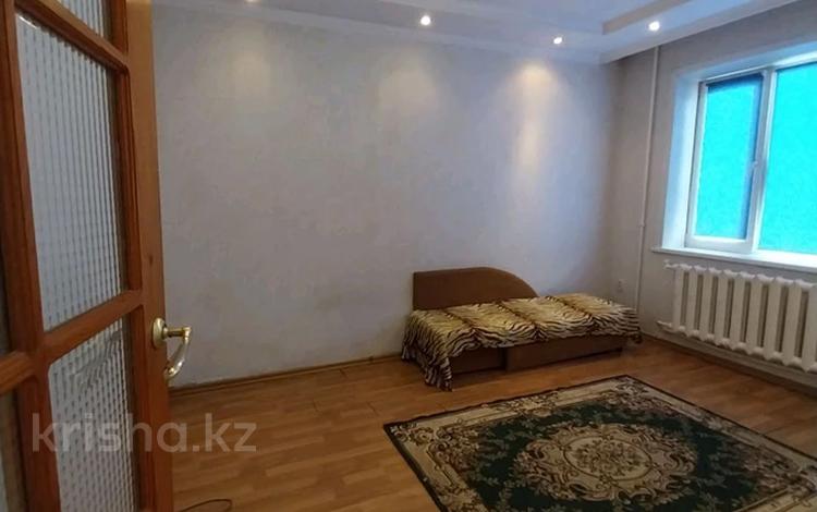 3-комнатная квартира, 60 м², 2/5 этаж, 8 марта