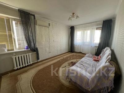 2-комнатная квартира · 80 м² · 7/9 этаж, мкр Акбулак, Чуланова за 35.5 млн 〒 в Алматы, Алатауский р-н