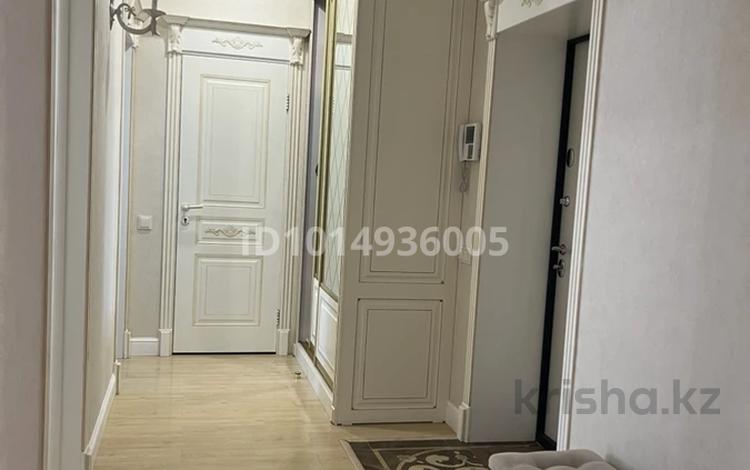 3-бөлмелі пәтер · 100 м² · 3/6 қабат, Алихан Бокейхан 27/2 — Ф. Онгарсыновой - Мангилик Ел, бағасы: 88 млн ₸ в Астане, Есильский р-н — фото 2