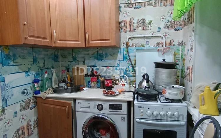 2-комнатная квартира · 46 м² · 5/5 этаж, Желтоксан 1/7 за 14.5 млн 〒 в Уральске — фото 2