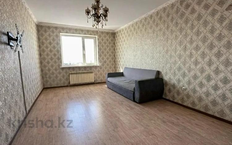 1-бөлмелі пәтер · 50 м² · 12/16 қабат, Болашак 14, бағасы: 120 000 ₸ в Талдыкоргане, мкр Болашак — фото 4