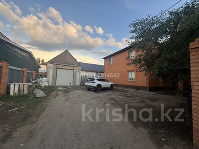 Отдельный дом · 4 комнаты · 250 м² · 10 сот., Акбокен 2 за 180 млн ₸ в Астане, Сарыарка р-н