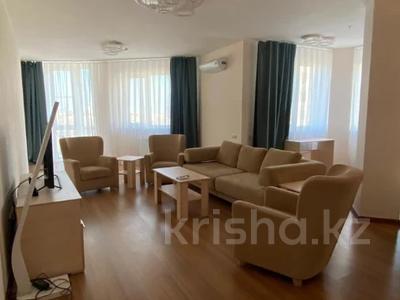 4-комнатная квартира · 200 м² · 7/9 этаж, мкр Ак Шагала, Акберен 4 за 86.6 млн 〒 в Атырау