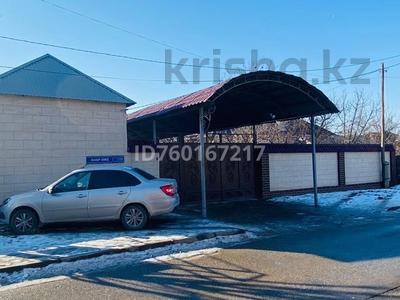 Жеке үй · 6 бөлме · 150 м² · 800 жүзд., мкр Самал-2, Самал-2 ш/а 93, бағасы: 75 млн ₸ в Шымкенте, Абайский р-н