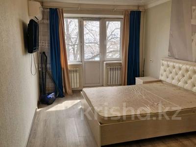 1-комнатная квартира · 31 м² · 3/5 этаж, Жангильдина — Шымкент Плаза за 13.2 млн ₸