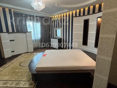 4-бөлмелі пәтер · 191 м² · 8/16 қабат, Достык 128, бағасы: 163 млн ₸ в Алматы, Медеуский р-н