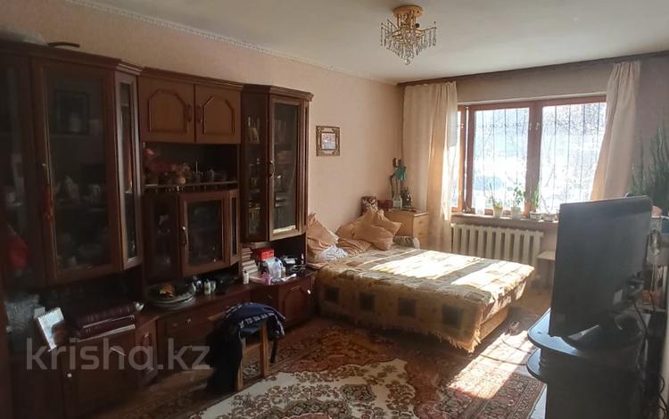 2-комнатная квартира, 43 м², 1/5 этаж, мкр Тастак-1 за 25.5 млн 〒 в Алматы, Ауэзовский р-н — фото 6