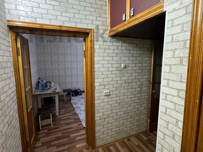 Продажа квартир в Жамбылской обл.: 1-комнатная квартира · 35 м² · 4/5 этаж, Мкр массив карасу 34 — Шостаковича и альфараби за 10.5 млн 〒 1-комнатная квартира · 35 м² · 4/5 этаж, Мкр массив карасу 34 — Шостаковича и альфараби за 10.5 млн 〒 в Таразе