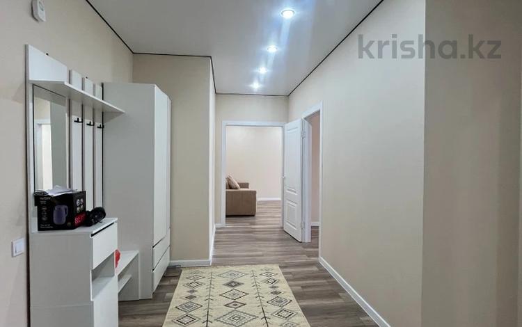 2-бөлмелі пәтер · 70 м² · 3/9 қабат, Алтын орда ш/а., бағасы: 31.5 млн ₸ в Актобе, мкр. Алтын орда — фото 2