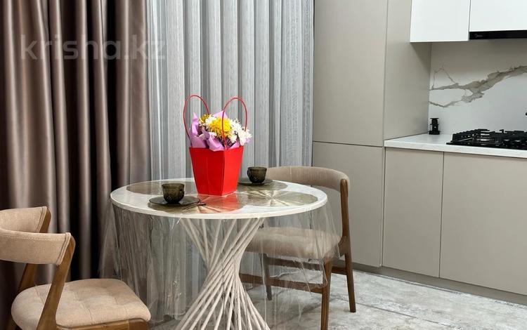 1-комнатная квартира · 40 м² · 1/3 этаж, Батырбекова 30/2 — Напротив Royal Grand hotel за 20 000 ₸ в Туркестане — фото 2