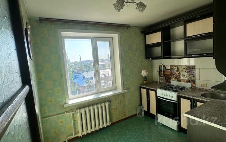 2-бөлмелі пәтер · 45 м² · 5/5 қабат, Омара Досжанова 76, бағасы: 20.5 млн ₸ в Костанае — фото 2