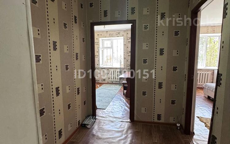 1-бөлмелі пәтер · 39.5 м² · 2/5 қабат, проспект Жамбыла 16/3 — за пед институтом, бағасы: 13.5 млн 〒 в Таразе — фото 2