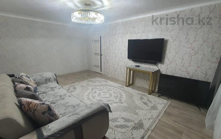 3-бөлмелі пәтер, 80 м², 2/5 қабат, коктем 9а, бағасы: 27 млн 〒 в Кокшетау — фото 2