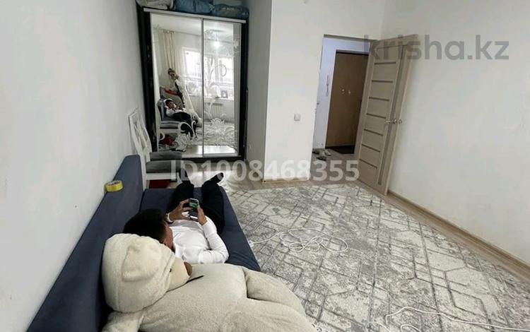 1-бөлмелі пәтер · 40.3 м² · 1/3 қабат, Нур Актобе, 1 микрорайон 17, бағасы: 11.5 млн ₸ — фото 2