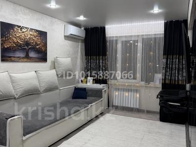 2-комнатная квартира · 44.5 м² · 1/5 этаж, Казахстан 98/2 за 23 млн ₸ в Усть-Каменогорске, Ульбинский