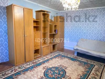 3-комнатная квартира, 100 м², 1/2 этаж помесячно, Хон Бен До 18 — Пәтер 5 бөлме за 90 000 〒 в 