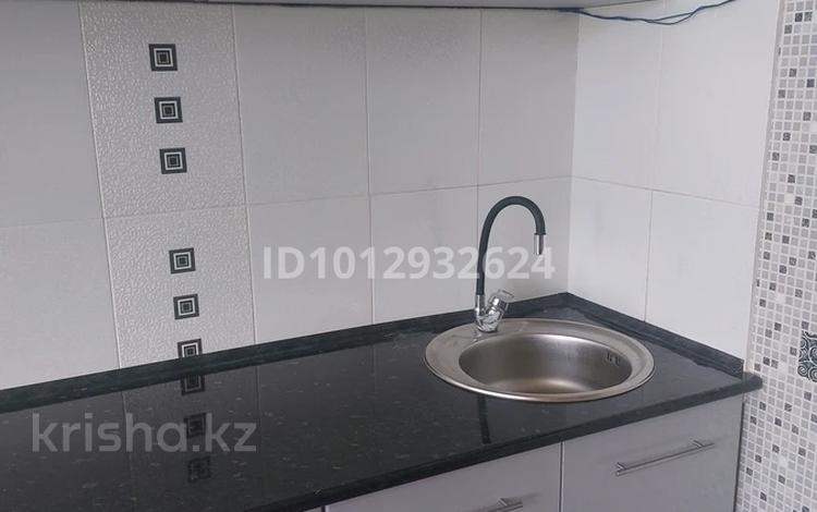 1-бөлмелі пәтер · 36 м² · 3/5 қабат, 11 микрорайон 12 дом, бағасы: 5 млн ₸ в Житикаре — фото 2