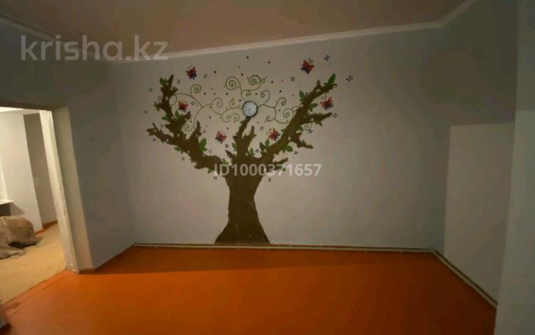 4-бөлмелі пәтер · 158 м² · 2/2 қабат, Казыбек би 4 — Казыбек би, бағасы: 8 млн ₸ в Шардара — фото 2