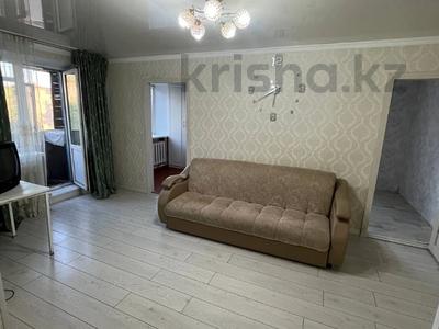 2-комнатная квартира · 45 м² · 4/5 этаж, Майкудук, 16й микрорайон 37 за 10.7 млн ₸ в Караганде, Алихана Бокейханова р-н