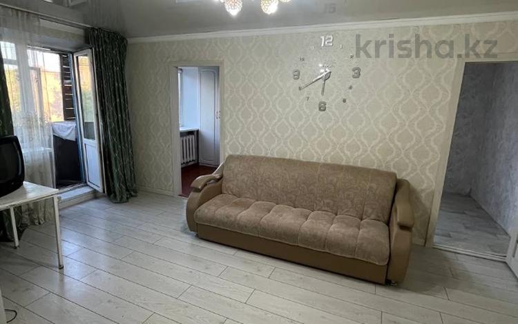 2-бөлмелі пәтер · 45 м² · 4/5 қабат, 16-шағынаудан 37, бағасы: 10.7 млн ₸ в Караганде, Алихана Бокейханова р-н — фото 7