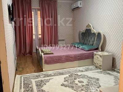 Аренда квартир посуточно в Туркестанской обл.: 1-комнатная квартира · 40 м² · 3/7 этаж, 11 улица 18/1 — Саттарханов за 10 000 〒 1-комнатная квартира · 40 м² · 3/7 этаж, 11 улица 18/1 — Саттарханов за 10 000 〒 в Туркестане
