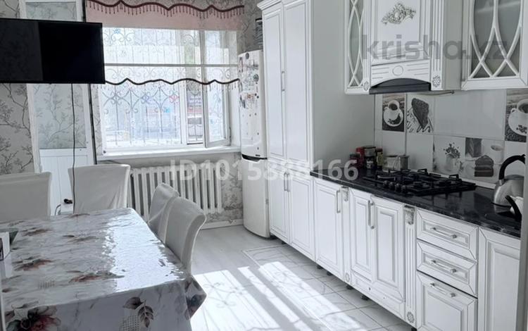 3-бөлмелі пәтер · 85 м² · 1/9 қабат, Тастақ-2 ш/а., Толе би 261А — Тлендиева, бағасы: 56 млн ₸ в Алматы, Алмалинский р-н — фото 2