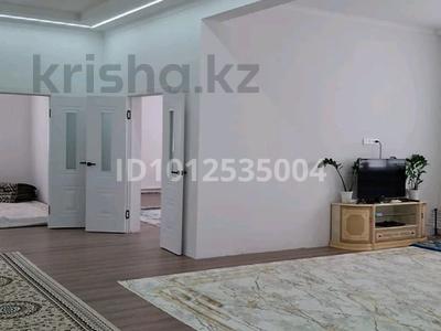 Жеке үй · 5 бөлме · 250 м² · 11 жүзд., Жұлдыз ш/а., Қ.Есенгенжин 127, бағасы: 28 млн ₸ в Атырау, мкр Жулдыз