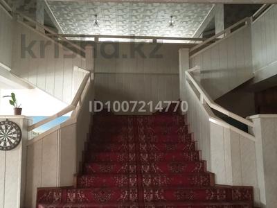 Отдельный дом · 5 комнат · 750 м² · 36 сот., Таллинская 78 — Щедрина за 160 млн 〒 в Павлодаре