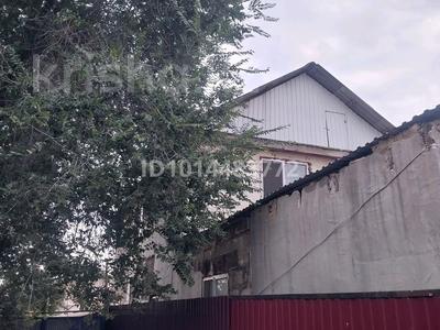 Отдельный дом · 5 комнат · 130 м² · 7 сот., Старый город, Жазыкова — Остановка жазыкова за 27 млн ₸ в Актобе