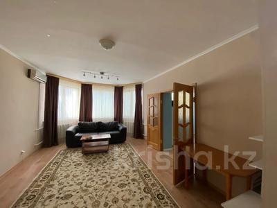 2-бөлмелі пәтер · 70 м² · 3/6 қабат, Крупская 24 Б, бағасы: 300 000 ₸ в Атырау
