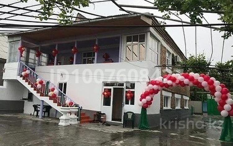 Жеке үй · 10 бөлме · 200 м² · 10 жүзд., Еркіндік (М.Горький) — Мактааральский район, бағасы: 32 млн ₸ в Мырзакенте — фото 2