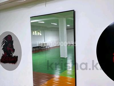 2 комнаты · 270 м² · 1/3 этаж, Нурпеисова 230 за 500 000 ₸ в Алматы, Наурызбайский р-н