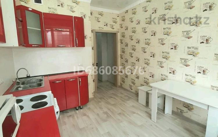 2-комнатная квартира · 59.3 м² · 3/16 этаж, мкр Юго-Восток, проспект Шахтеров 46/1 — ТД Корзина Старая за 250 000 ₸ в Караганде, Казыбек би р-н — фото 2