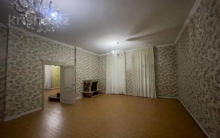 6-комнатный дом помесячно, 180 м², 2 сот., Мартебе за 1.5 млн 〒 в Алматы, Бостандыкский р-н — фото 2