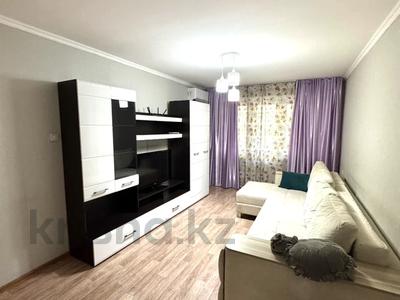 2-комнатная квартира · 45 м² · 2/4 этаж, мкр №8, Абая 14 — Альынсарина за 300 000 ₸ в Алматы, Ауэзовский р-н