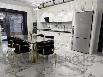 Отдельный дом · 7 комнат · 275 м² · 10 сот., мкр Шуакты — Айша биби рыскулова за 1.8 млн ₸ в Алматы, Турксибский р-н