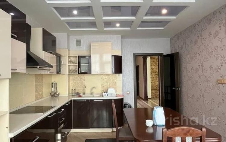 3-бөлмелі пәтер · 147.4 м² · 19/25 қабат, 11 ш/а., бағасы: 30 млн ₸ в Актобе, мкр 11 — фото 13