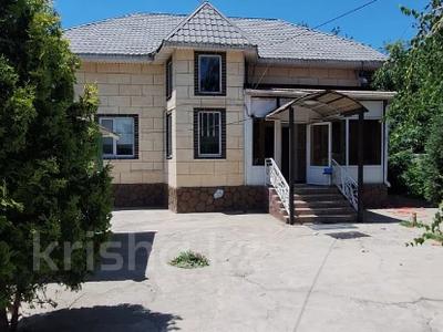 Отдельный дом · 5 комнат · 184 м² · 10 сот., мкр Теректы, Оракты батыра 51 за 85 млн ₸ в Алматы, Алатауский р-н