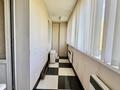 5-комнатная квартира · 239.6 м² · 5/6 этаж, мкр Михайловка , Аманжолова 3 за 85 млн ₸ в Караганде, Казыбек би р-н — фото 14