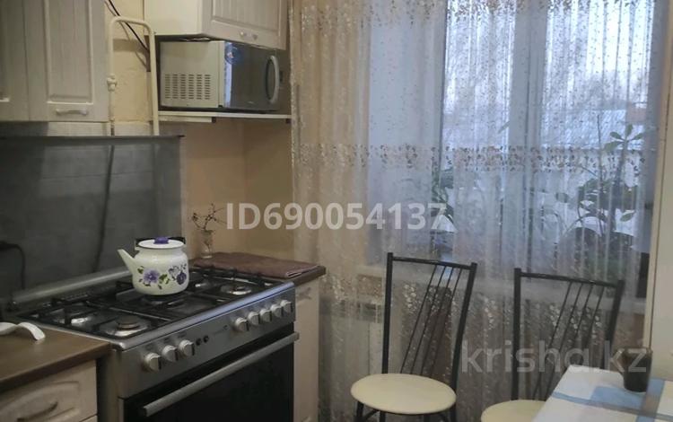 3-бөлмелі пәтер · 60 м² · 6/6 қабат, Мухита 97 — Абая Мухита, бағасы: 21.5 млн ₸ в Уральске, мкр Школьник — фото 5