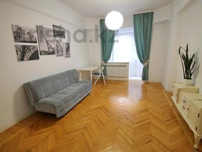3-комнатная квартира · 70 м² · 2/5 этаж, Панфилова — Макатаева за 370 000 ₸ в Алматы, Алмалинский р-н