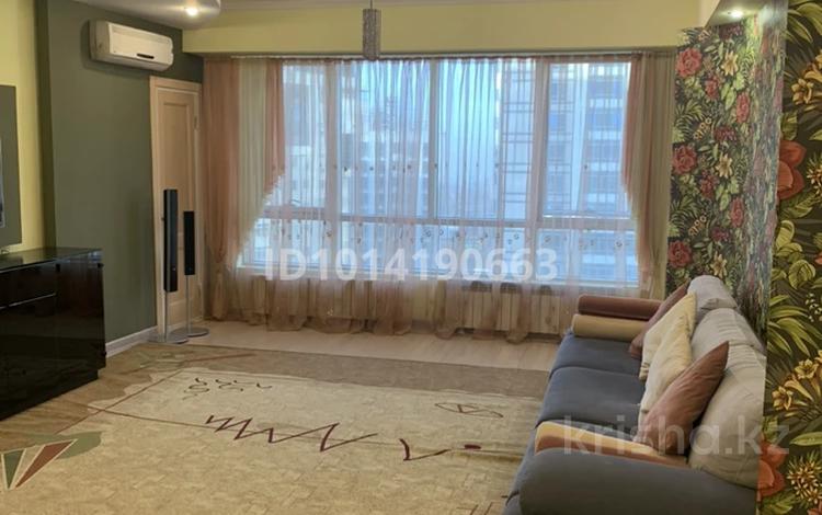 3-бөлмелі пәтер · 118 м² · 15/22 қабат, Бухар жырау 27/5, бағасы: 550 000 ₸ в Алматы, Бостандыкский р-н — фото 2