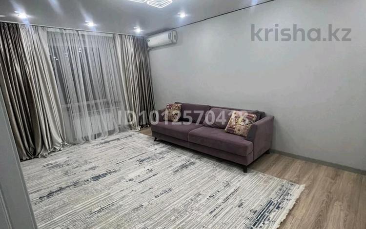 1-комнатная квартира · 34 м² · 3/6 этаж, мкр 8 — 101 стрелковый дивизии за 14.8 млн ₸ в Актобе — фото 2