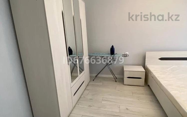 2-комнатная квартира, 60 м², 5 этаж посуточно, E 753 улица 4 за 35 000 〒 в Астане, Есильский р-н — фото 2